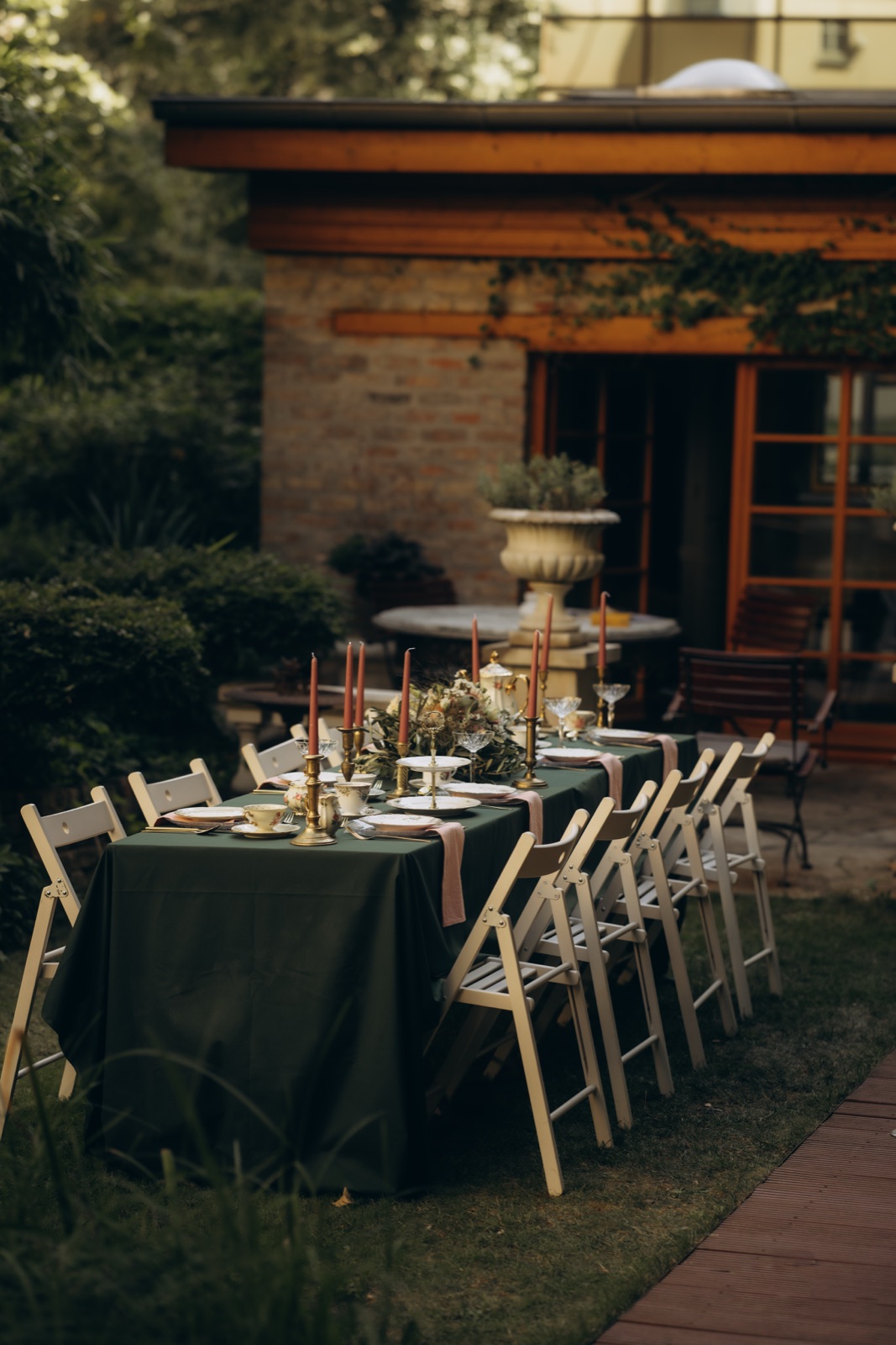 The Gate Garden Hotel